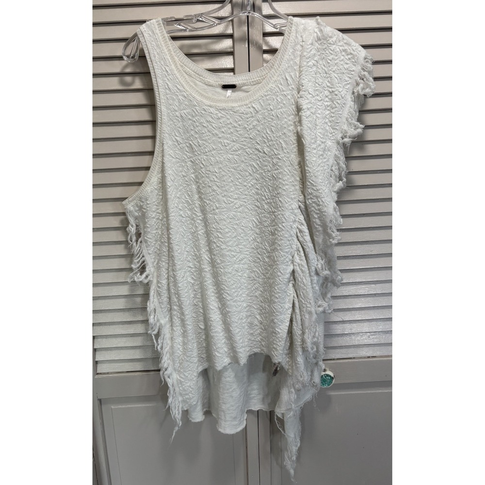 Free People Knit Soft Sweater Shark Sleeveless Raw Fringe Size Sm Ivory